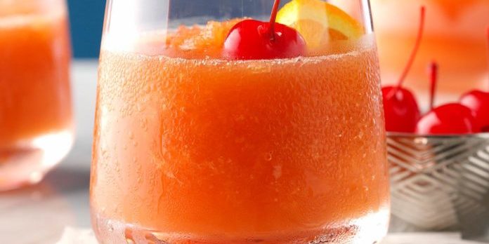 Frozen-Brandy-Old-Fashioneds-_EXPS_TOHDJ20_237215_B08_01_1b-696×696 Brandy Old fashioned slushy